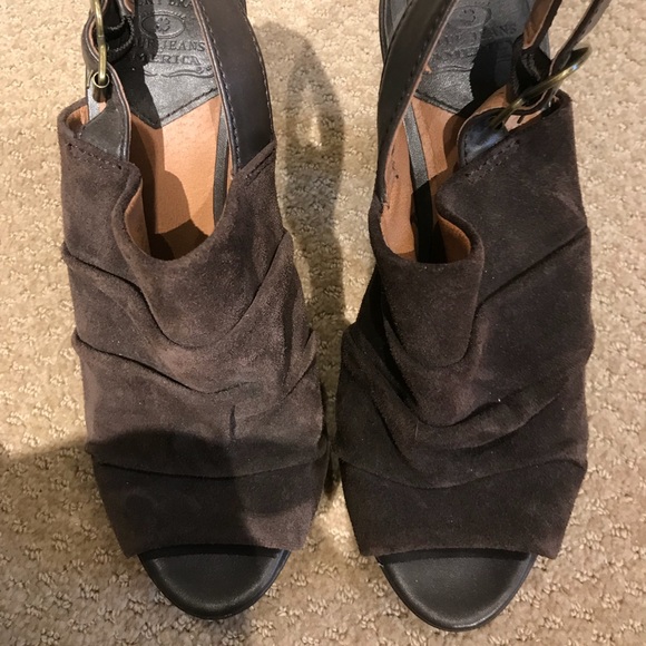 Lucky Brand Shoes - Lucky Brand Suede Heels